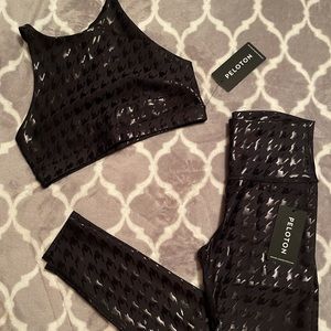NWT Peloton Houndstooth Set